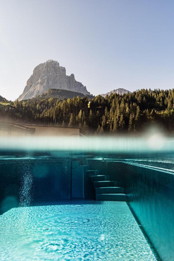 Hotel Touring Dolomites Santa Cristina Val Gardena Exterior foto